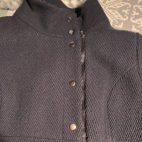 Paraphrase Wool Navy Blue Asymmetrical Zipper Ribbed Knit Coat Peacoat (size 12) - Picture 2 of 8